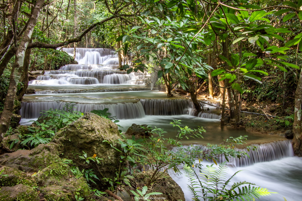 น้ำตกห้วยแม่ขมิ้น จ.กาญจนบุรี